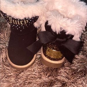 Beautiful fluffy Juicy Couture toddler boots